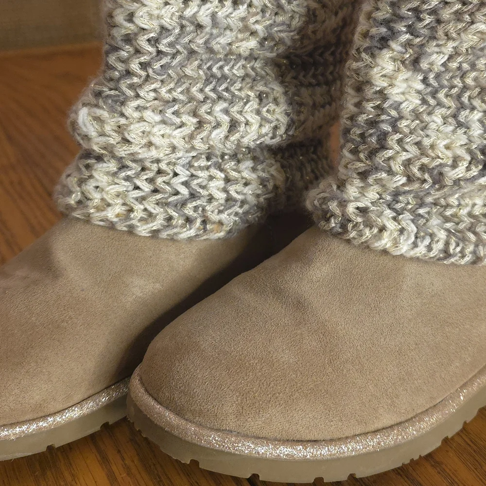 Girls'‎ Cozy Knit Cuff Tan Booties